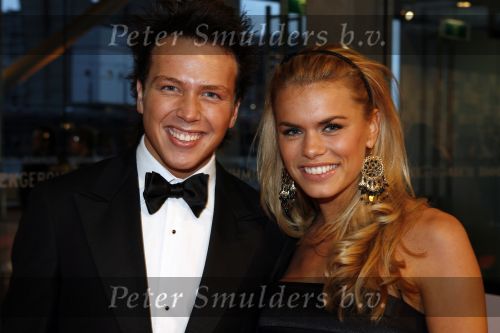 Amsterdam 20 oktober 2006
Uitreiking televizierring 2006 in ij theater.
Jamai Looman en Nicolette v Dam