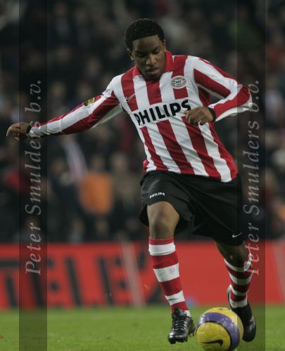 Eindhoven, 4 November 2006 Kompetitiewedstrijd PSV-NAC Eindstand 3-0 Seizoen 2006/2007
Jefferson Farfan