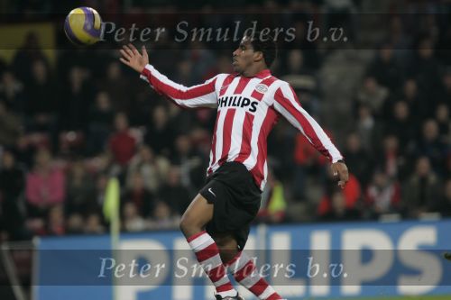 Eindhoven, 4 november 2006
Kompetitiewedstrijd PSV-NAC, eindstand 3-0
Seizoen 2006/2007 
De man van de twee doelpunten, Jefferson Farfan