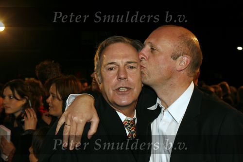 Apeldoorn 2 november 2006
Premiere My fair lady.
 Haye v d Heyden en Jos Brink kussend
Peter Smulders bv