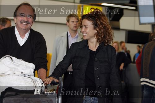 Schiphol 12 oktober 2006
Katja Schuurman wordt door haar vader afgezet op schiphol.