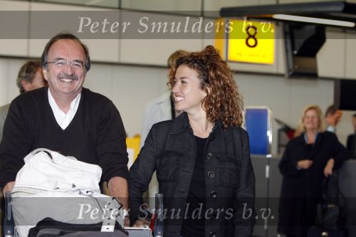 Schiphol 12 oktober 2006
Katja Schuurman wordt door haar vader afgezet op schiphol.