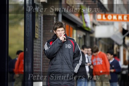 Amsterdam 2 november 2006
Jaap Stam en Klaas Jan Huntelaar aan het shoppen op de beethovenstraat op de dag van de wedstrijd.