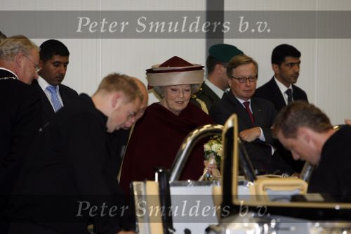Zeewolde 1 november 2006
Koning Abdullah Koningin Rania en Koningin Beatrix op bezoek bij de spyker fabriek waar ze rondgeleid worden door Viktor Muller.