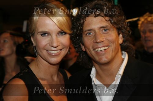 Amsterdam 20 oktober 2006
Uitreiking televizierring in het ij theater.
Linda de Mol met vriend Xander Vahle