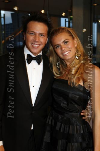 Amsterdam 20 oktober 2006
Uitreiking televizierring 2006 in ij theater.
Jamai Looman en Nicolette v Dam
