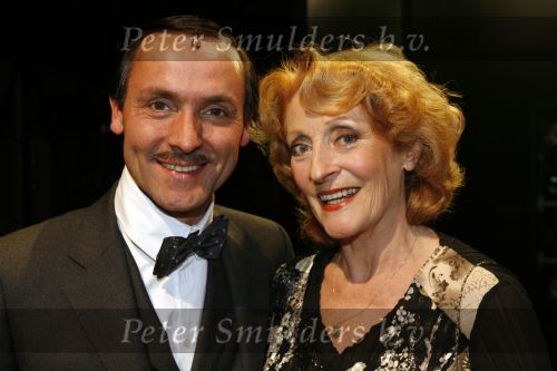 Apeldoorn 2 november 2006
Premiere My fair lady met Celine Purcell en Thom Hoffman.
Paul haenen en Gerrie v d Klei
Peter Smulders bv