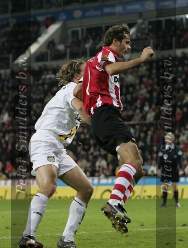 Eindhoven, 4 November 2006 Kompetitiewedstrijd PSV-NAC Eindstand 3-0 Seizoen 2006/2007
Phillip Cocu scoort 2-0
