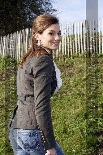 Muiden 3 september 2006
Prinses Aimee en Prins Floris bij muiderslot voor make af difference day. met roofvogel uil
