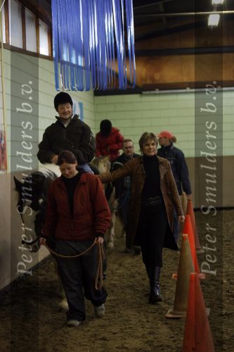Almere 3 november 2006
Prinses laurentien op manege met verstandelijk gehandicapten voor Make a difference day.
Peter Smulders bv