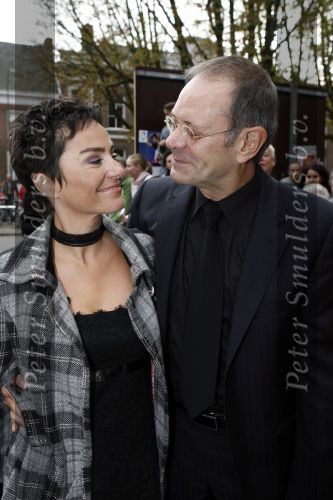 Den Bosch 22 oktober 2006
Premiere Grease in Den Bosch.
Rob de Nijs met zijn vriendin