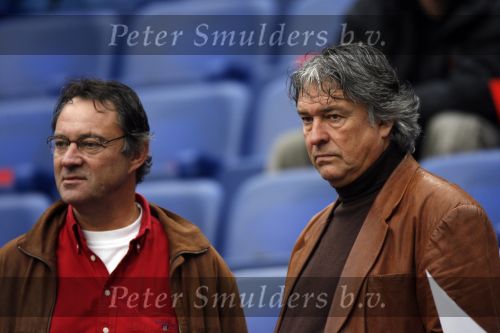 Amsterdam 12 november 2006
Ron Brandsteder met zijn broer en zoon Rick bij AJAX-PSV in de arena.
Peter Smulders bv