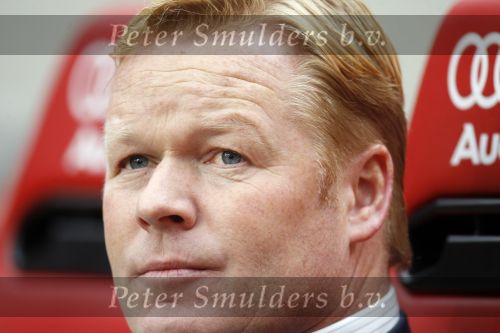 Amsterdam 12 november 2006
AJAX-PSV 0-1 in de arena.Ronald Koeman 
Peter Smulders bv
