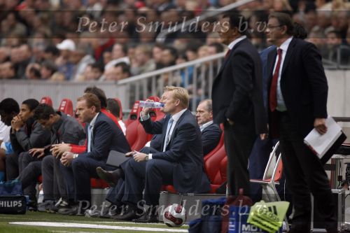 Amsterdam 12 november 2006
AJAX-PSV 0-1 in de arena.Ronald Koeman
Peter Smulders bv