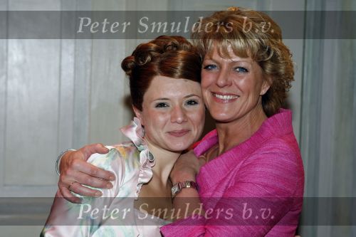 Apeldoorn 2 november 2006
Premiere My fair lady met Celine Purcell en Thom Hoffman.
Celine en Simone Kleinsma