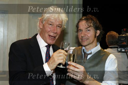 Apeldoorn 2 november 2006
Premiere My fair lady met Celine Purcell en Thom Hoffman.
Thom en paul v Vliet