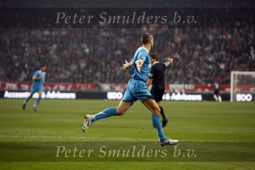 Amsterdam 12 november 2006
AJAX-PSV 0-1 in de arena. Timmy Simons blij na doelpunt
Peter Smulders bv