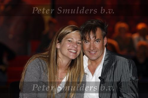 Baarn 26 oktober 2006
Tooske Ragas presenteert het nieuwe sbs programma Je wordt bedankt met daarin Gerard Joling.  Tina Nijkamp