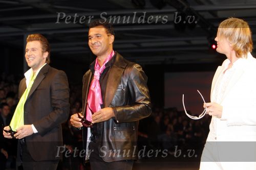 Amsterdam 30 oktober 2006.
Presentatie kledinglijn Gordon in het confectie centrum. Ruud Gullit Winston Gerschtanowitz Winston Post  als mannequin