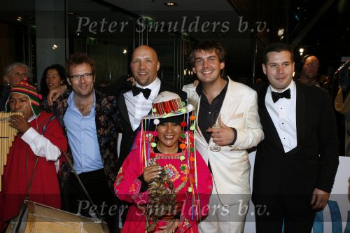 Amsterdam 20 oktober 2006
Uitreiking televizierring in het ij theater.
Patrick Lodiers met de lama\'s