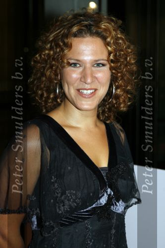 Amsterdam 20 oktober 2006
Uitreiking televizierring in het ij theater.
sbs6 presentatrice