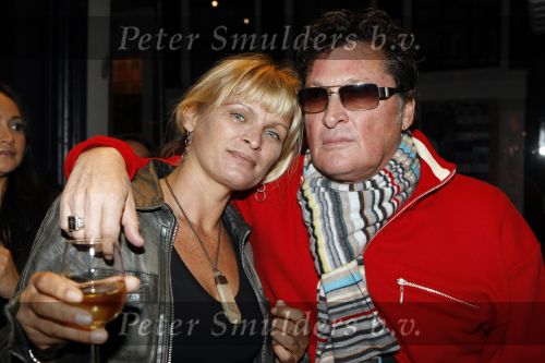 Amsterdam 22 oktober 2009
Opening schoenenzaak united Nude in Amsterdam. Barry en Sandra Hay
Peter Smulders bv