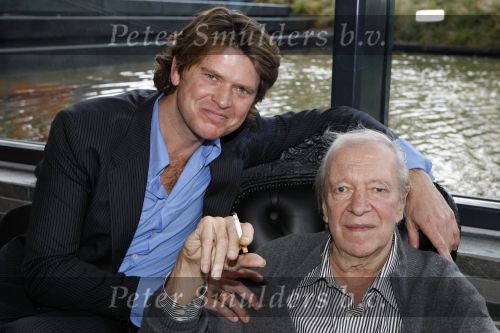 Hilversum 26 oktober 2009
Presentatie dvd en cd Ramses Shaffy bij beeld en geluid. Rames en Beau v Erven Dorens
Peter Smulders bv