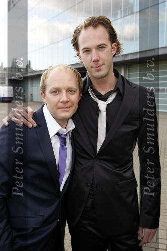 Amsterdam 18 oktober 2009
Premiere Sing along. Dertek Ogilvy met vriend en ...
Peter Smulders bv