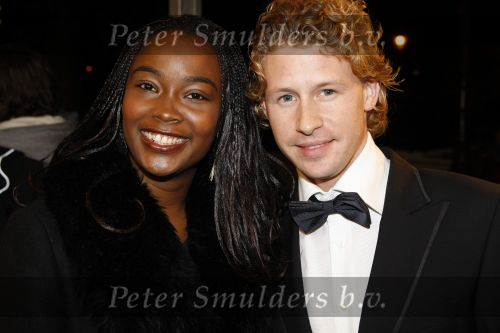 Amsterdam 24 oktober 2009
Premiere Musical over Nelson mandela in carre. Ewout Genemans met een vriendin
Peter Smulders bv