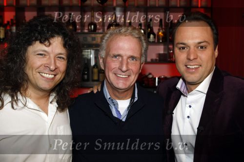 Amsterdam 19 oktober 2009
Presentatie nieuwe cd Frans Bauer bij Red Sun in Amsterdam.
Ook maakte hij de oprichting van een nieuwe stichting bekend. Frans met Emiel Hartkamp
Peter Smulders bv