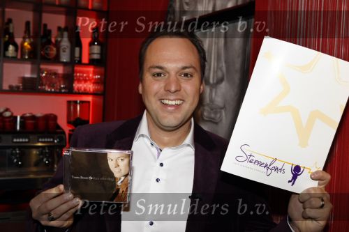 Amsterdam 19 oktober 2009
Presentatie nieuwe cd Frans Bauer bij Red Sun in Amsterdam.
Ook maakte hij de oprichting van een nieuwe stichting bekend.
Peter Smulders bv