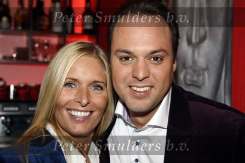 Amsterdam 19 oktober 2009
Presentatie nieuwe cd Frans Bauer bij Red Sun in Amsterdam.
Ook maakte hij de oprichting van een nieuwe stichting bekend. Frans met Mariska
Peter Smulders bv