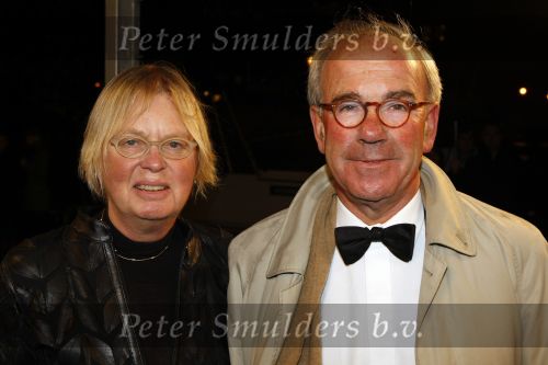 Amsterdam 24 oktober 2009
Premiere Musical over Nelson mandela in carre. Frans Weisglas met zijn vrouw
Peter Smulders bv