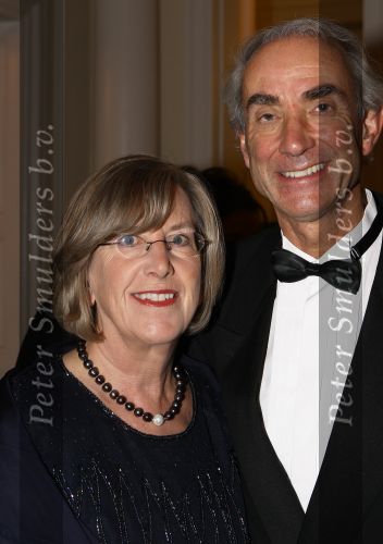 Maastricht, 23 Oktober 2009 Afscheid van het artiestenvak en 60e verjaardag Marjon Lambriks
Burgemeester van Maastricht Gerd Leers samen met zijn vrouw 
Foto Peter Smulders BV