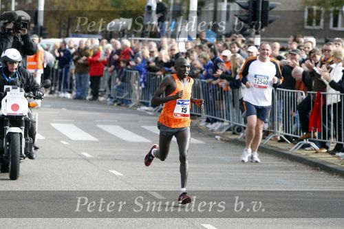 Amsterdam 18 oktober 2009
Amsterdam marathon. winnaar Gilbert Yegon
Peter Smulders bv