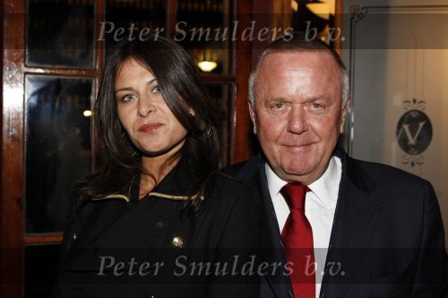 Amsterdam 4 november 2009
Premiere Palazzo met Herman den Blijker. Harry Mens met vriendin Lara
Peter Smulders bv