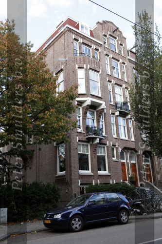 Amsterdam 13 oktober 2009
Nieuwe huis van Daan Schuurmans en Bracha van Doesburgh recht tegenover het nieuwe huis van Jack Spijkerman
Peter Smulders bv