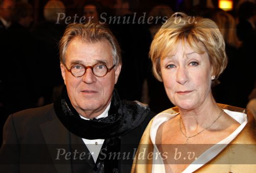 Amsterdam 26 oktober 2009
Premiere terug naar de kust in Tuschinski. Jeroen Krabbe met ..
Peter Smulders bv