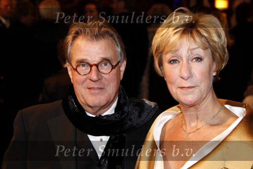 Amsterdam 26 oktober 2009
Premiere terug naar de kust in Tuschinski. Jeroen Krabbe met ..
Peter Smulders bv