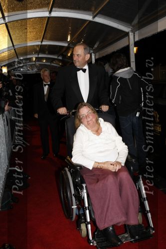 Amsterdam 24 oktober 2009
Premiere Musical over Nelson mandela in carre. Job Cohen met zijn vrouw
Peter Smulders bv