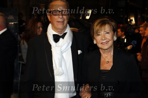 Amsterdam 26 oktober 2009
Premiere terug naar de kust in Tuschinski. John de Mol sr met vrouw
Peter Smulders bv