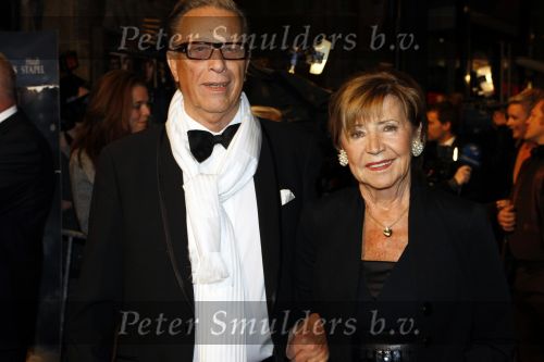 Amsterdam 26 oktober 2009
Premiere terug naar de kust in Tuschinski. John de Mol sr met vrouw
Peter Smulders bv