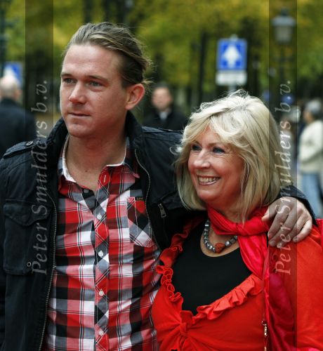 Den Haag 11 oktober 2009
Premiere in theater Diligentia. Willeke Alberti met zoon Johnny de Mol
Peter Smulders bv