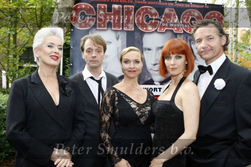 Hoorn 6 oktober 2009
Perspresentatie musical Chicago met oa Peter Lusse Mariska v Kolck Thom Hoffman Doris Baaten en Joke de Kruif.
Peter Smulders bv