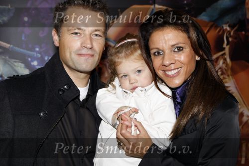 Rotterdam 25 oktober 2009
Premiere Holiday on ice in ahoy. Leontien  Zijlaard v Moorsel met haar man Michael Zijlaard en dochter Indy
Peter Smulders bv