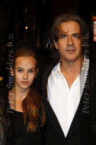 Amsterdam 26 oktober 2009
Premiere terug naar de kust in Tuschinski. Leopold Witte met dochter
Peter Smulders bv