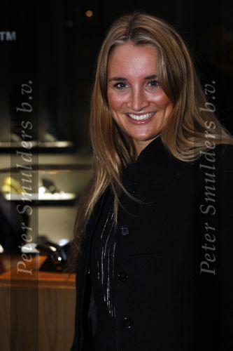 Amsterdam 22 oktober 2009
Opening schoenenzaak united Nude in Amsterdam. Lieke v Lexmond met zus
Peter Smulders bv