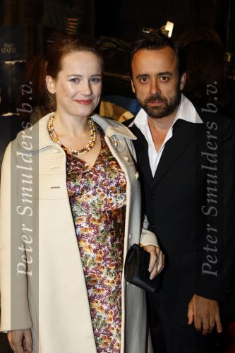 Amsterdam 26 oktober 2009
Premiere terug naar de kust in Tuschinski. Lies Visschedijk zwanger met man
Peter Smulders bv