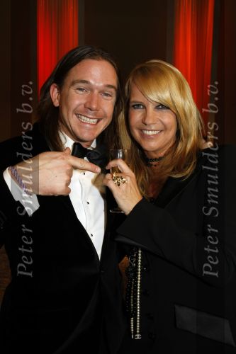 Amsterdam 23 oktober 2009
Televizierring 2009 in Carre in Amsterdam. Linda en Johnny de Mol
Peter Smulders bv