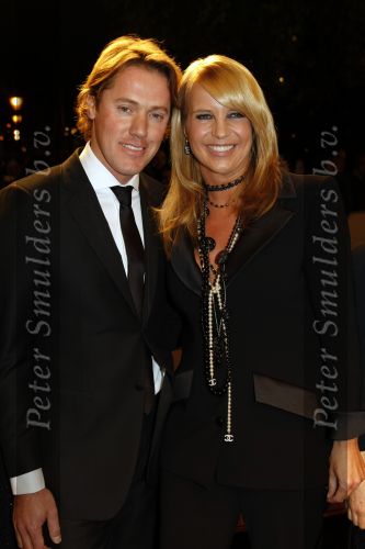 Amsterdam 23 oktober 2009
Televizierring 2009 in Carre in Amsterdam. Lies Visschedijk zwanger met man Linda de Mol met Jeroen Riebergen Will Koopman Susan Visser van Gooische vrouwen winnen de ring
Peter Smulders bv